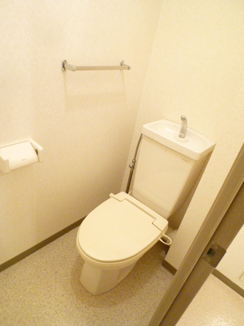 トイレ　参考写真