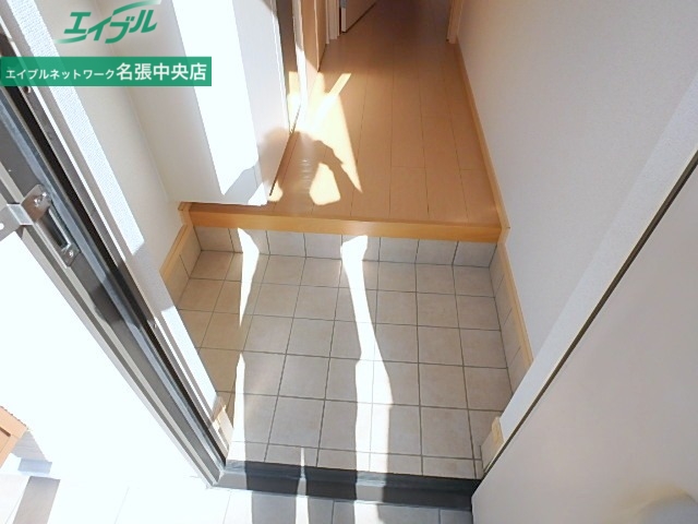 玄関　同型タイプ画像