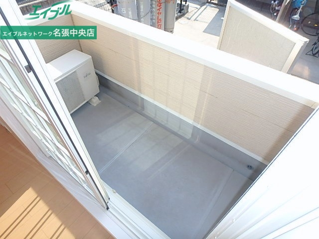 バルコニー　同型タイプ画像