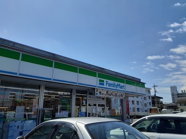 コンビニ　ファミリーマート新狭山店（コンビニ）まで599m