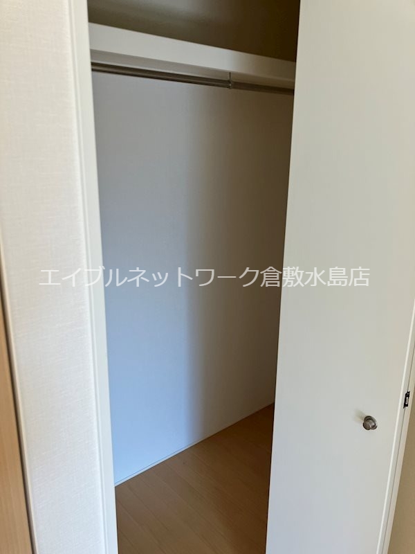 収納　クローゼット