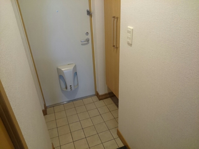 玄関　玄関