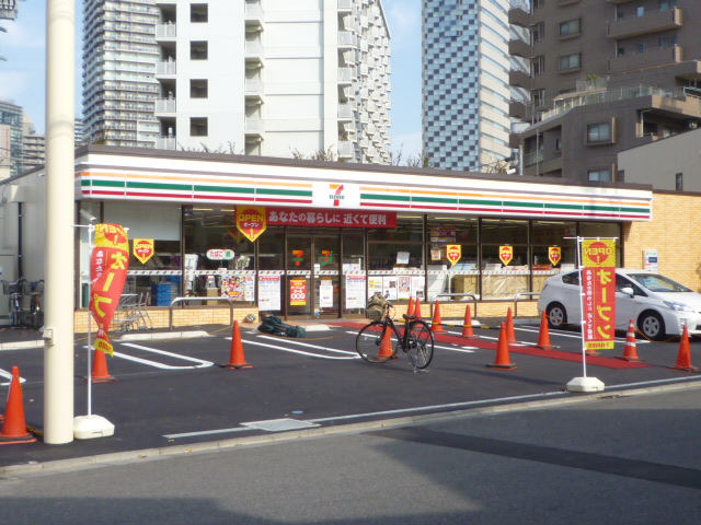 コンビニ　セブンイレブン 川崎日進町南店（コンビニ）まで80m