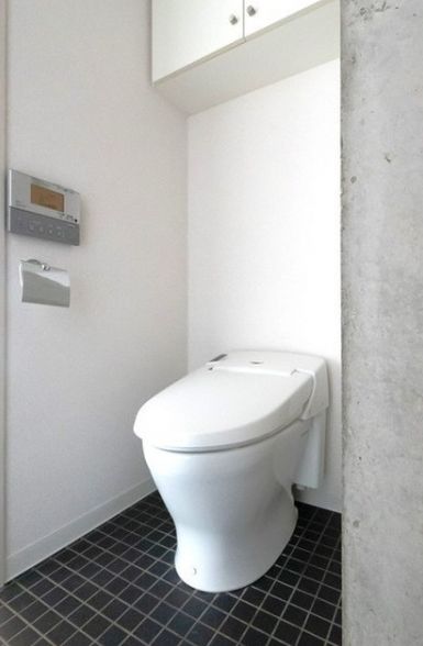トイレ　別号室参考写真