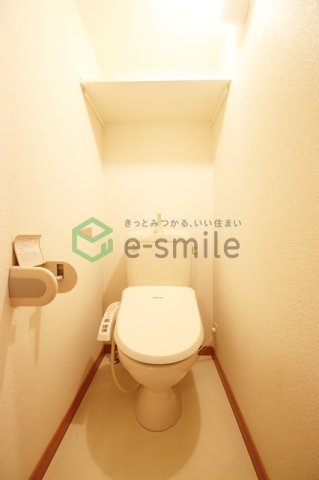 トイレ　コンパクトで使いやすいトイレです