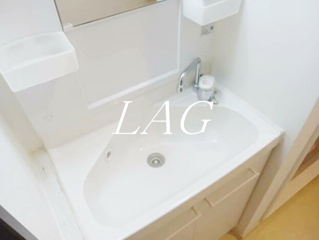 洗面設備　独立洗面台です。