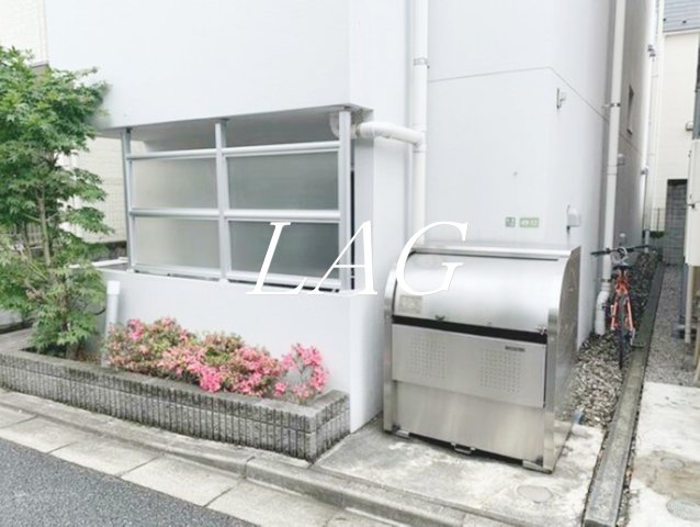 その他共有部分　ごみ置き場です。