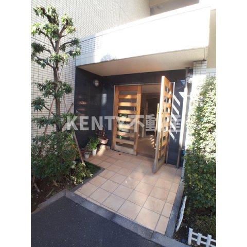 エントランス　毎日通るエントランスはこのようになっています