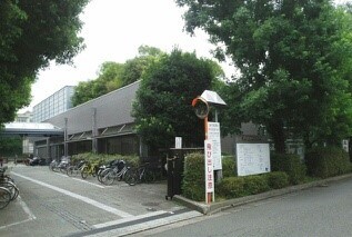 図書館　湘南台図書館（図書館）まで320m