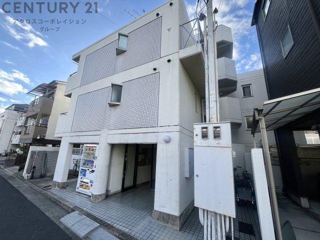 建物外観　鉄筋コンクリート造マンション！