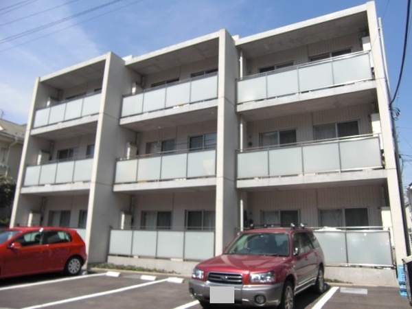 建物外観　南向きで日当たり良好
