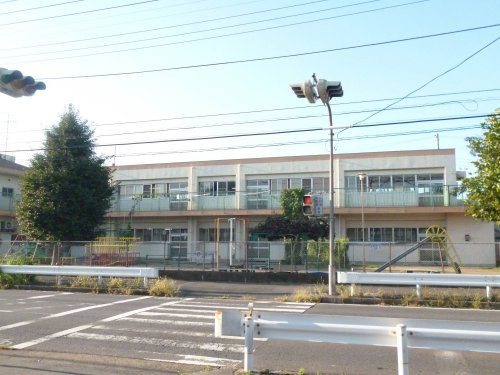 幼稚園・保育園　小室保育園（幼稚園・保育園）まで516m
