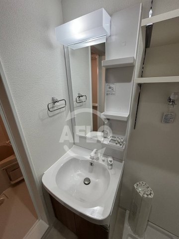 洗面設備　H-maison大正IV　独立洗面台