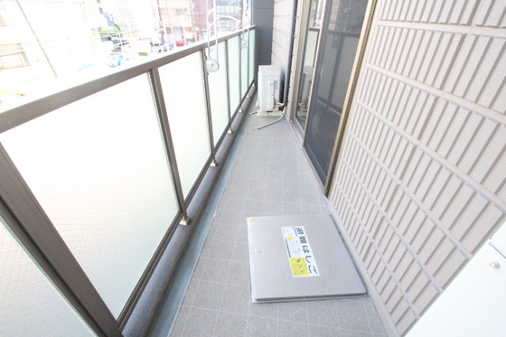 バルコニー　※別部屋の写真です