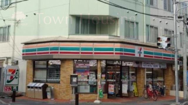 コンビニ　セブンイレブン市川塩焼店（コンビニ）まで590m