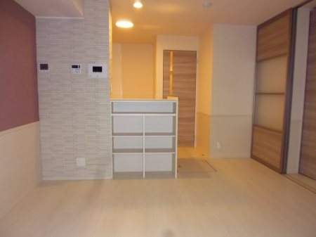 居室・リビング　※同様間取りの別部屋です。