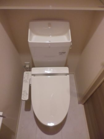 トイレ　※同様間取りの別部屋です。