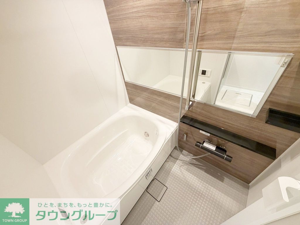 エントランス　庭