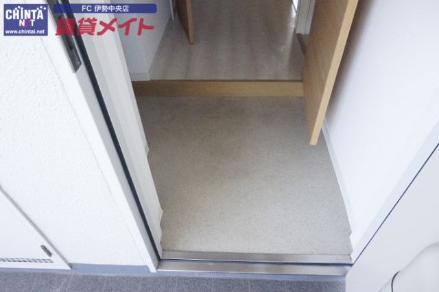玄関　同型
