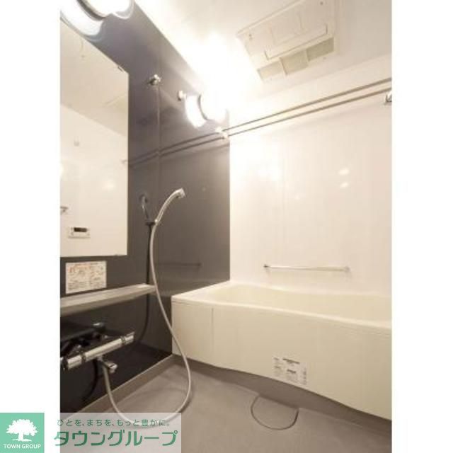 バス・シャワールーム　※写真は同タイプ住戸です。