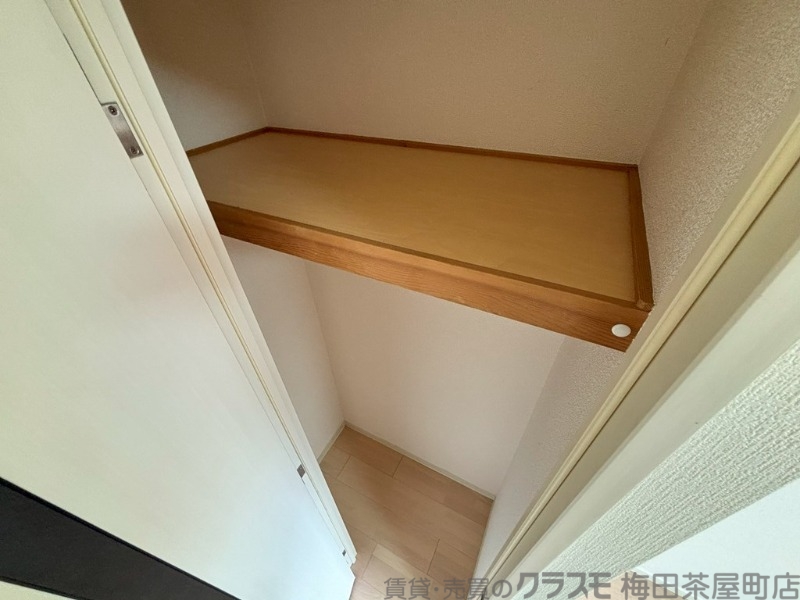 収納　シューズボックス
