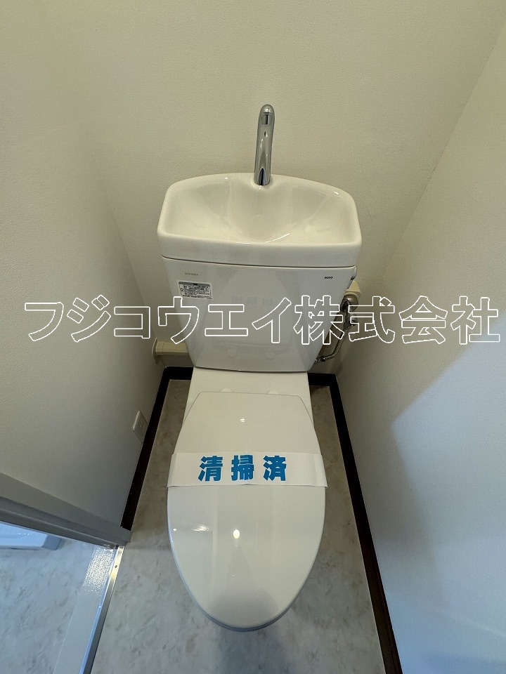 トイレ　別号室参考写真