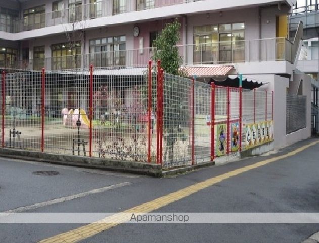 その他　とも認定こども園（その他）まで1700m