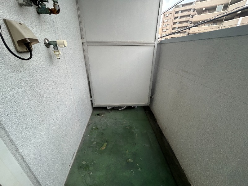 バルコニー　別号室