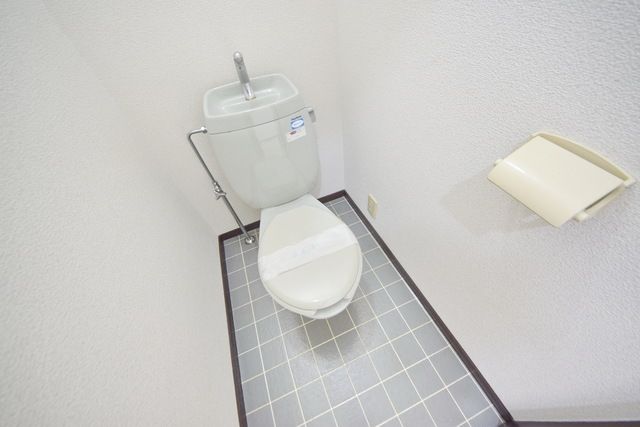 トイレ　★お部屋探しはタウンハウジング稲田堤店まで★