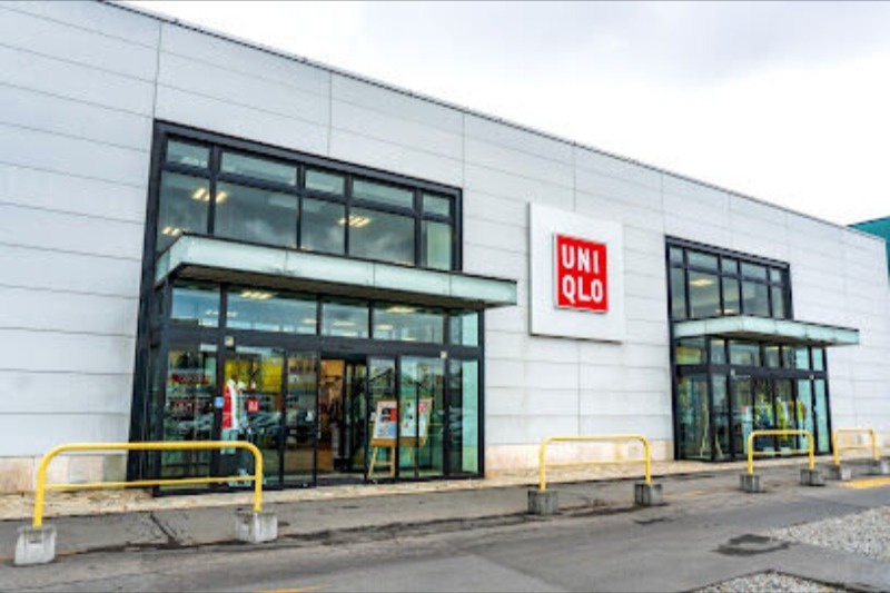 ショッピングセンター　ユニクロ札幌澄川ミュンヘン大橋店（ショッピングセンター）まで1174m