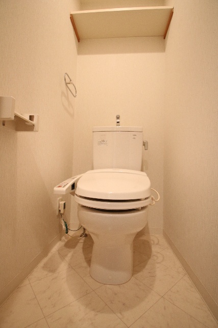 トイレ　別室の参考写真です。※現況優先