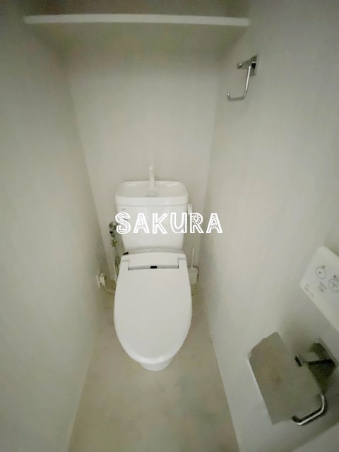トイレ　嬉しい温水洗浄便座付き♪