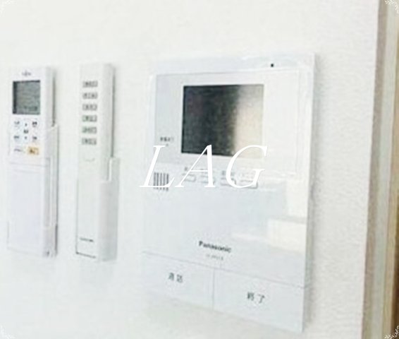 セキュリティ　モニター付きインターホンになります。※別部屋参照