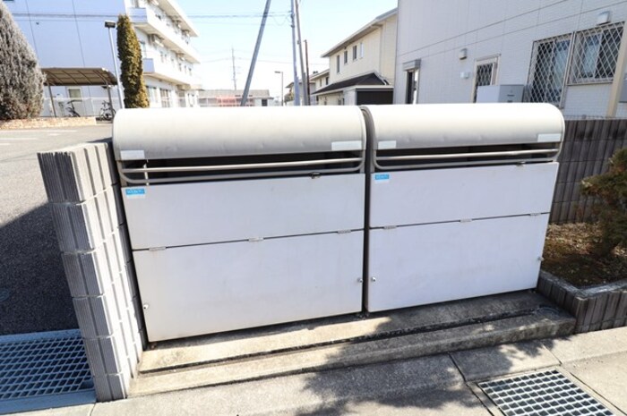 その他　ゴミストッカー