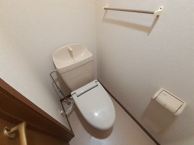 トイレ　トイレもきれいです