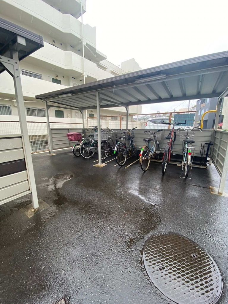 その他共有部分　駐車場