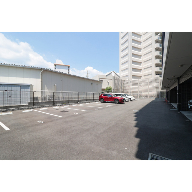 駐車場　駐車場があります