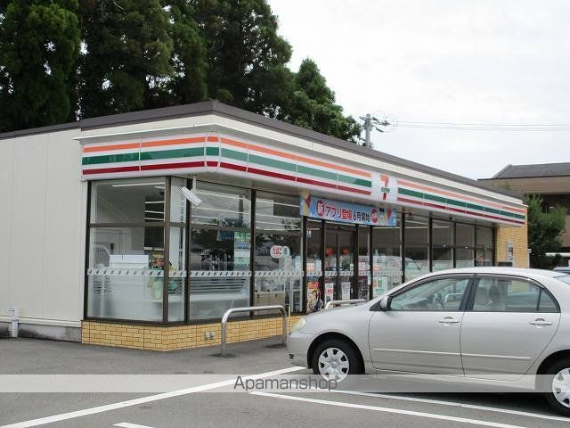 コンビニ　セブンイレブン宮崎田吉店（コンビニ）まで550m