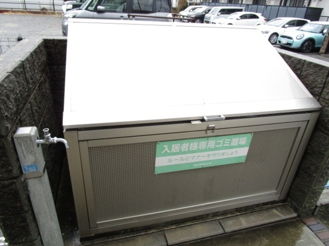 その他共有部分　入居者専用ゴミストッカー