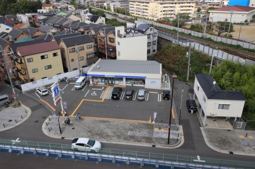 コンビニ　ローソン 東淡路五丁目店（コンビニ）まで349m