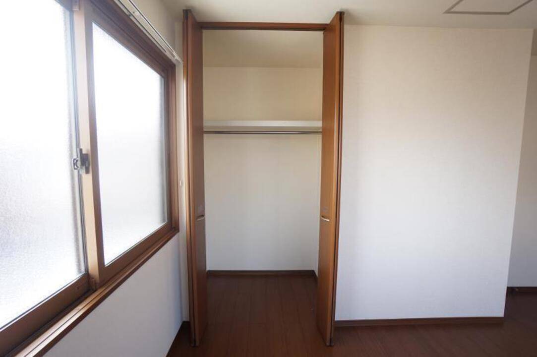 収納　クローゼット