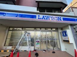 コンビニ　ローソン 杉並高円寺南二丁目店（コンビニ）まで59m