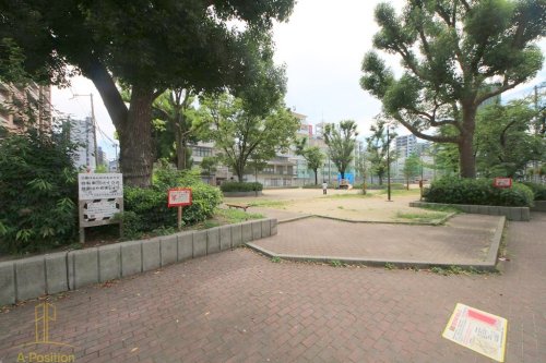 公園　南堀江公園（公園）まで645m