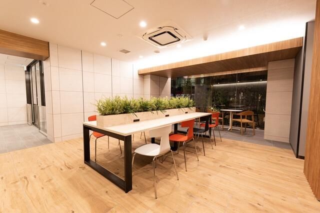 ロビー　建物の内部です