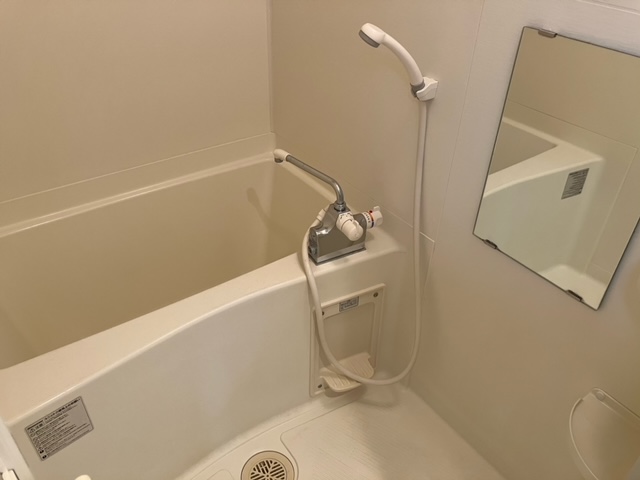 バス・シャワールーム　別部屋参考写真