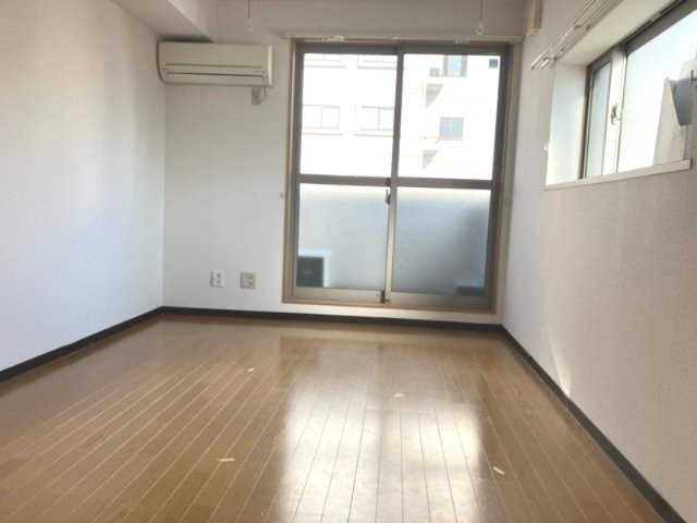 居室・リビング　別部屋参考写真