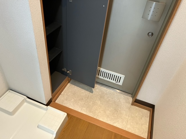 玄関　別部屋参考写真