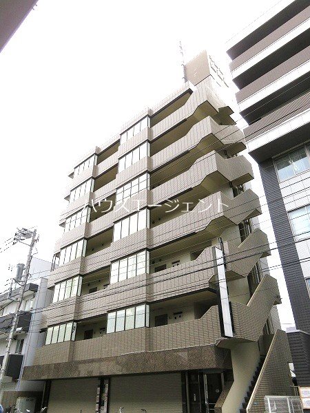 建物外観　立派な外観の物件です。