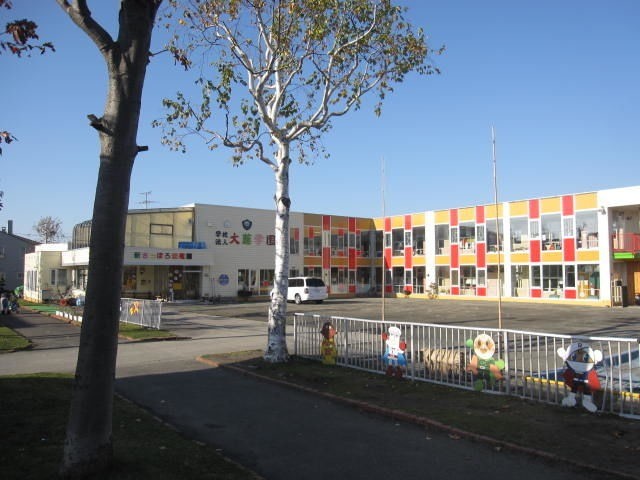 幼稚園・保育園　認定こども園新さっぽろ幼稚園（幼稚園・保育園）まで420m