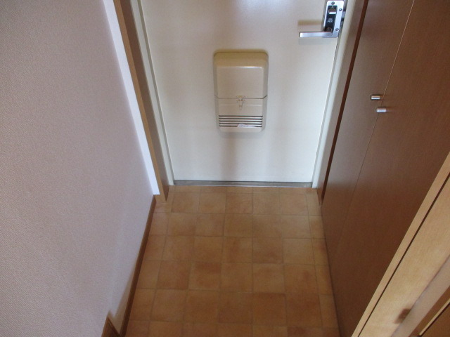 玄関　大きな玄関です